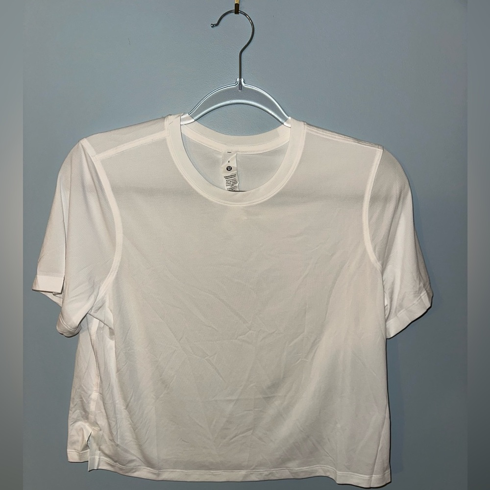 Lululemon Ultralight Waist Length T Shirt